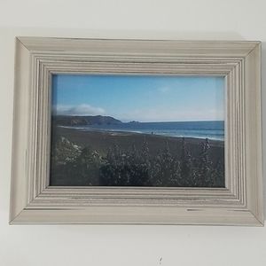 Beachy picture frame